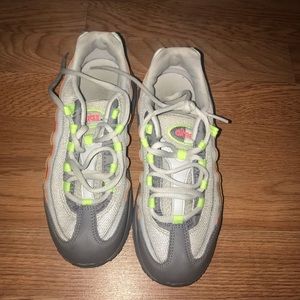 Kids size 4 Nike Air Max